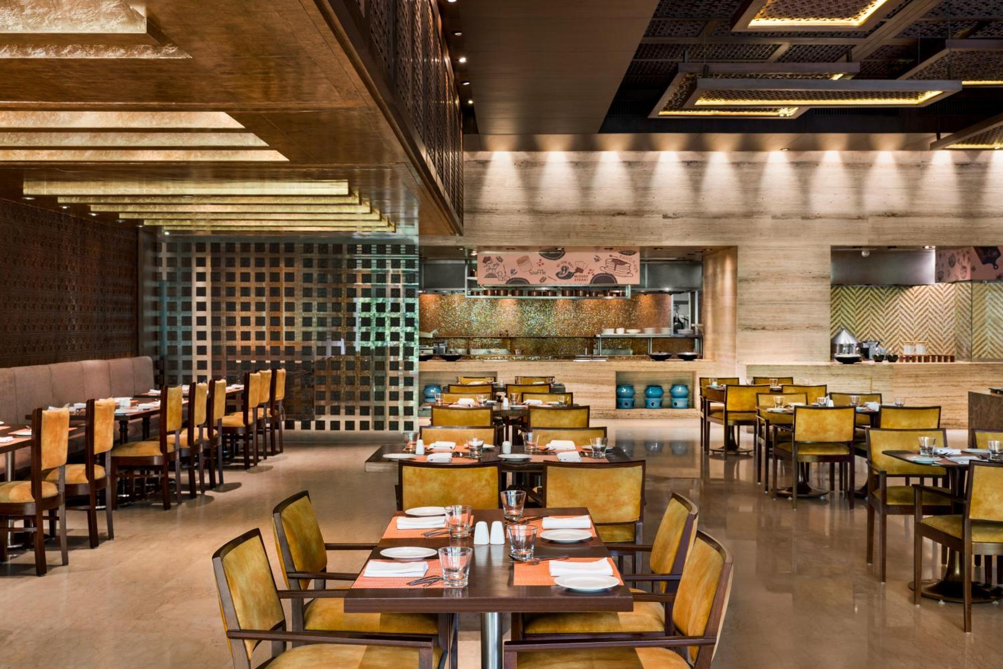 Hilton Jaipur Hotel Luaran gambar The Park, Hyderabad