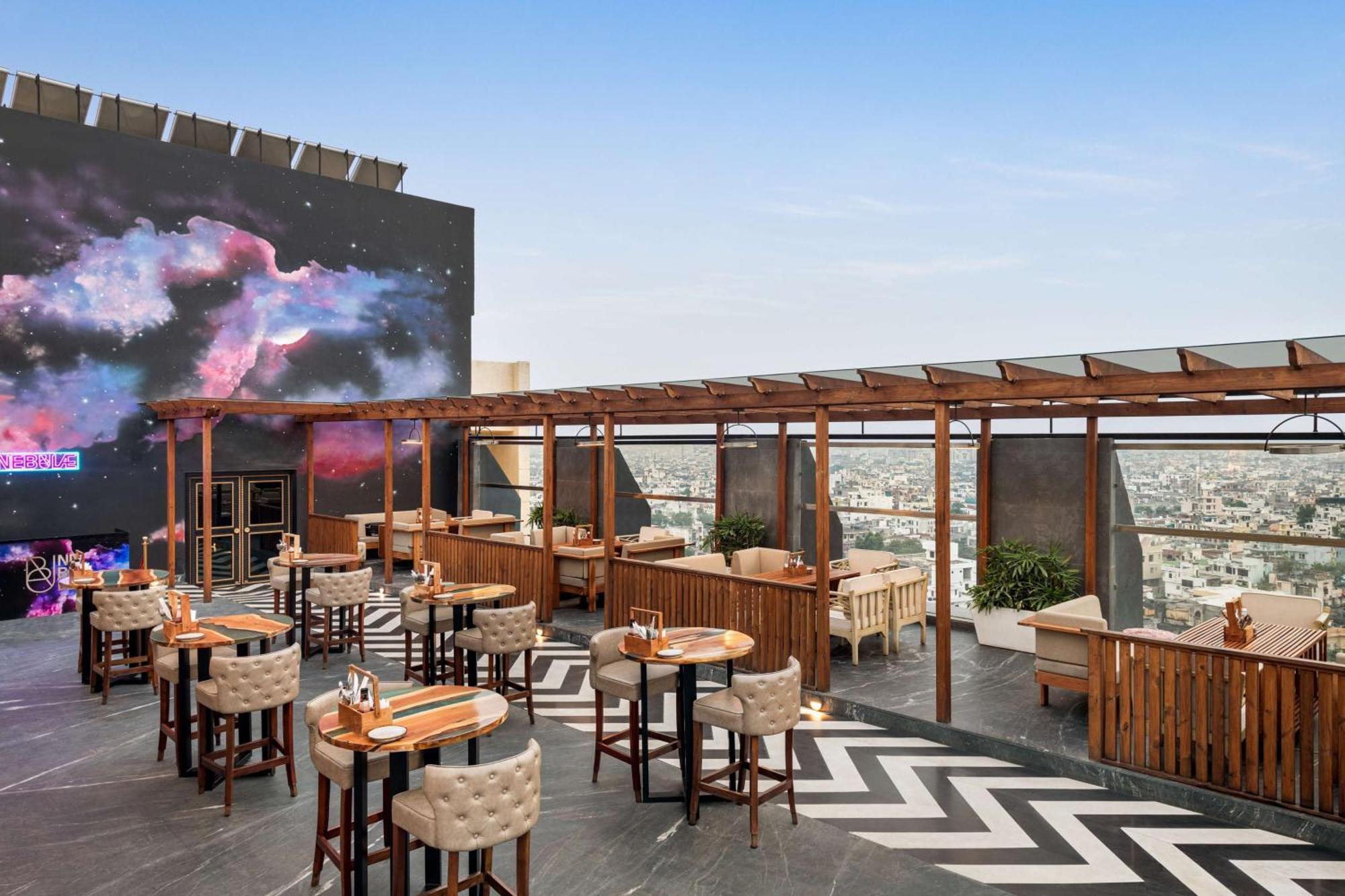Hilton Jaipur Hotel Luaran gambar Skyline